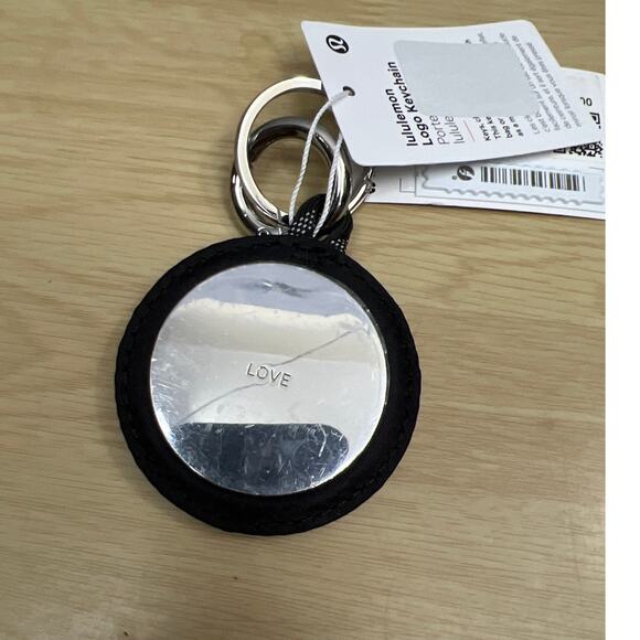 Lululemon BIG Logo Bag Keychain Sold Out In Stores RARE Retired Bag No Included - Picture 6 of 7